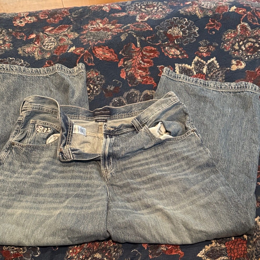 Aeropostale Men's Relaxed Super Baggy Jeans in Blue
